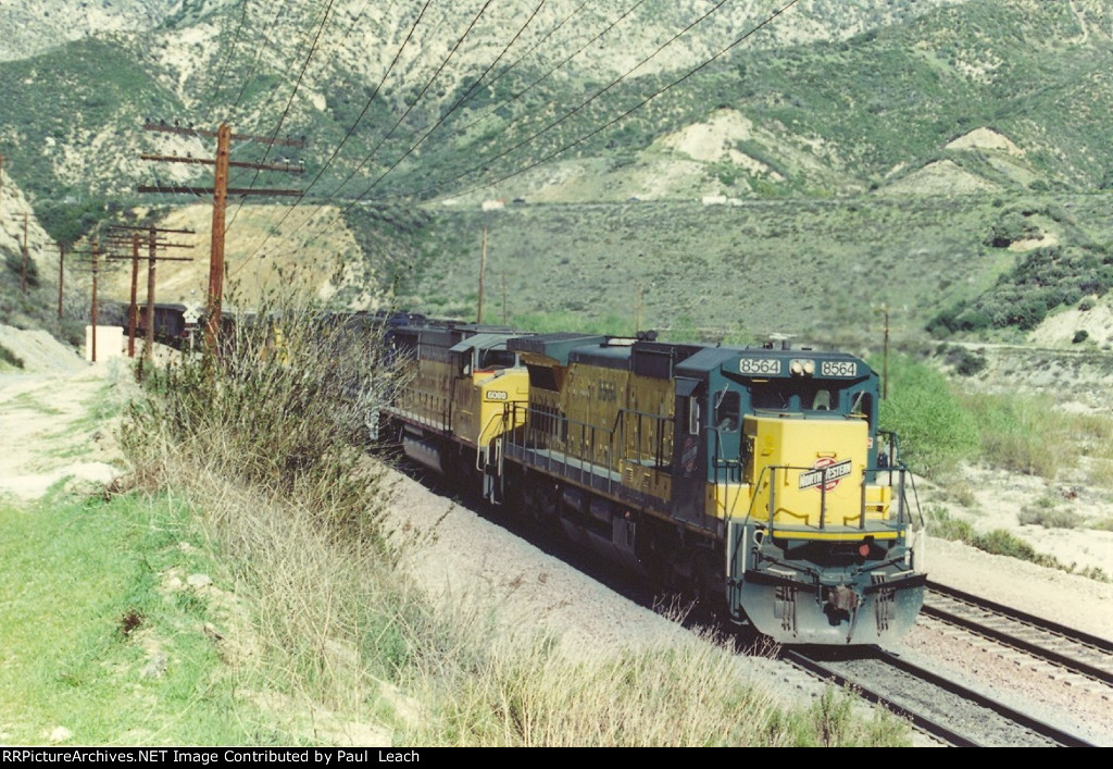 Coal loads ease west